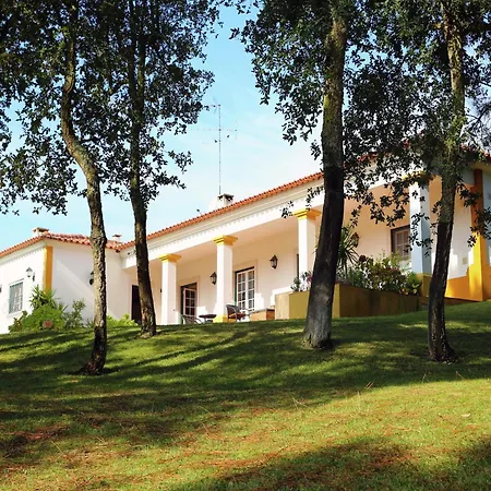In Caldas Da Rainha With Pool, Cleaning Included וילה Salir de Matos